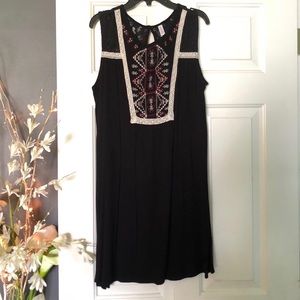 Xhilaration Black Tribal Crochet Tunic Dress - XL